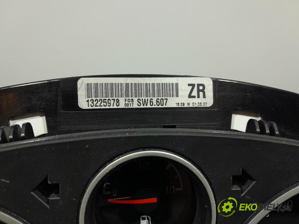 Opel Astra 2007 prístrojovka/ budíky 13225978