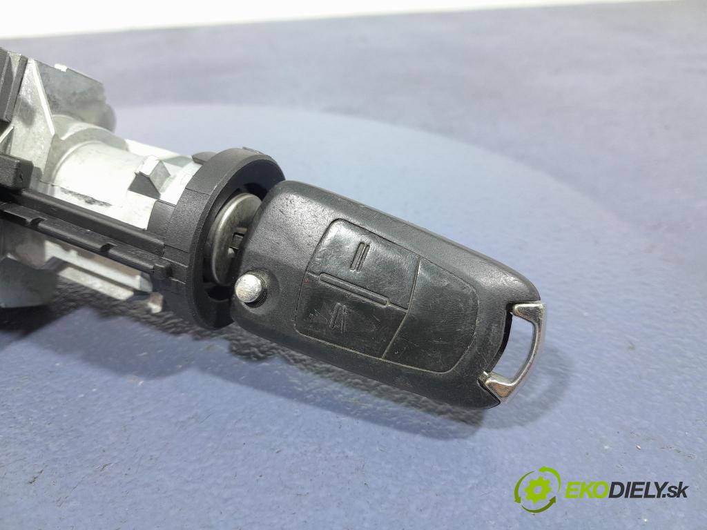 Opel Astra 2007 Spínač zapaľovania: 2421430