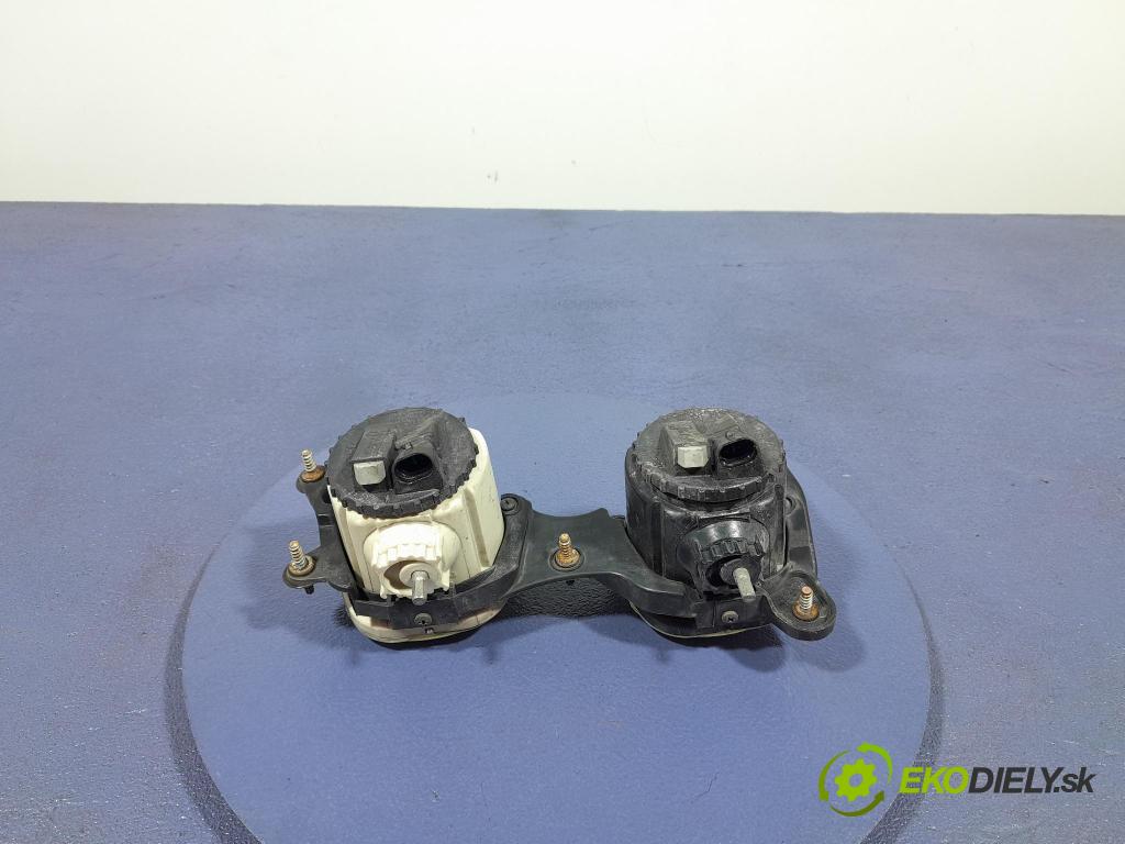 Iveco Stralis 2018 Halogen Vľavo: 504173477