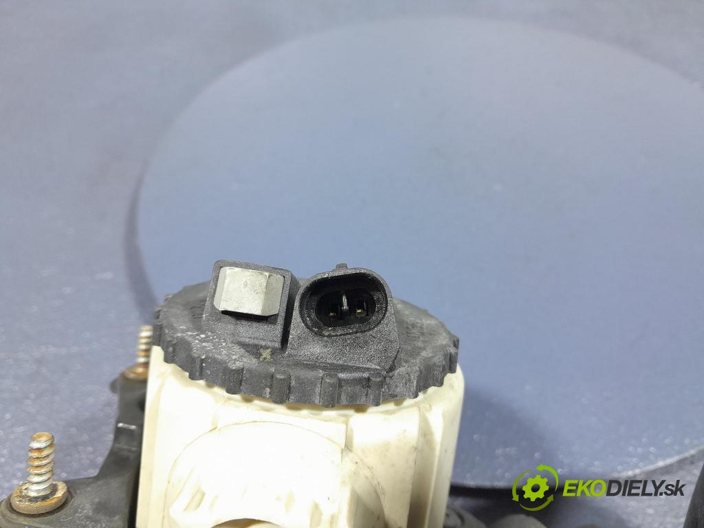 Iveco Stralis 2018 Halogen Vľavo: 504173477