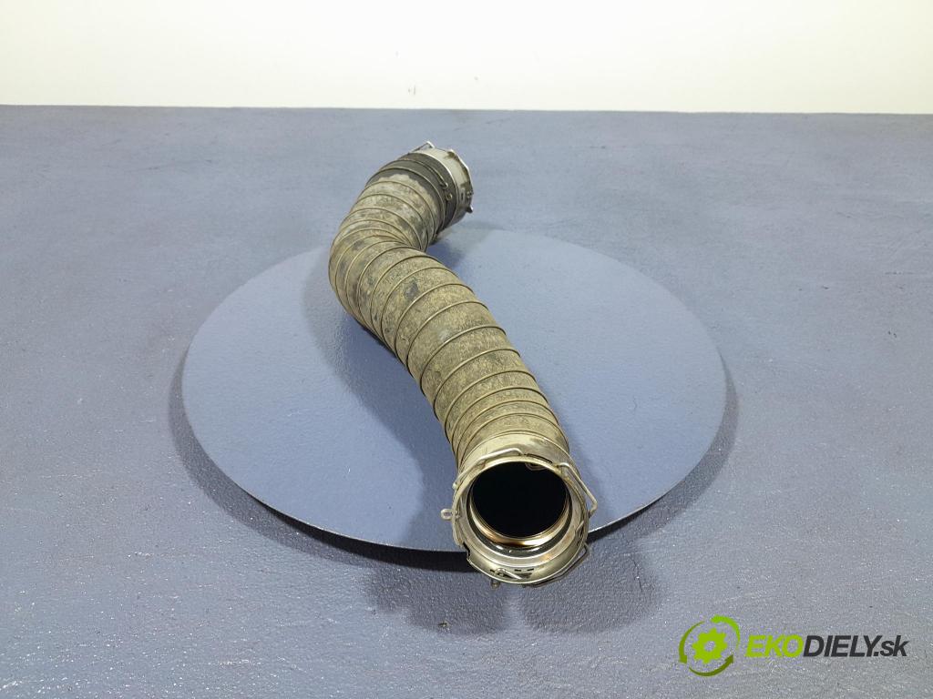 Bmw Seria 3 2023 rúrka Vzduch: 8654521