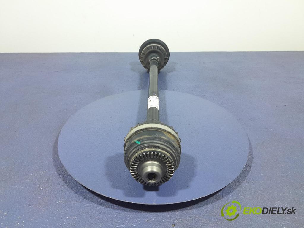 Bmw Seria 3 2023 poloos ľavá zad 8665783