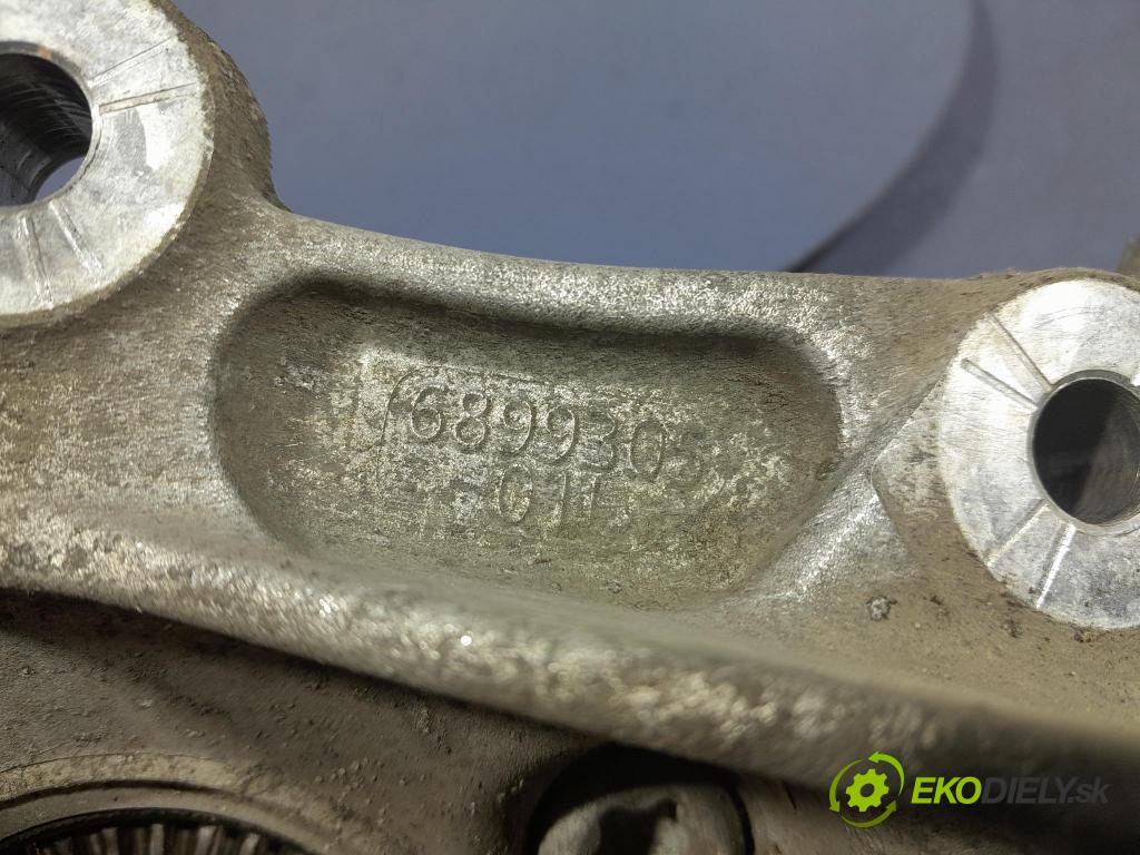 Bmw Seria 3 2023 náboj ľavá 6899305