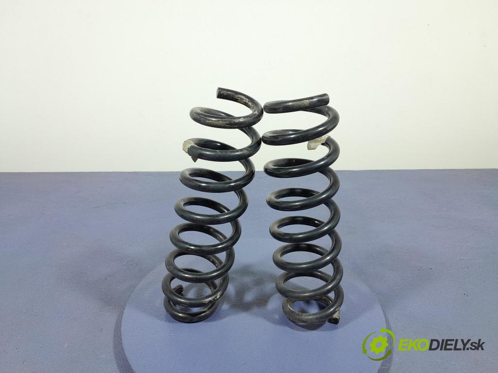 Bmw Seria 3 2023 pružina zad