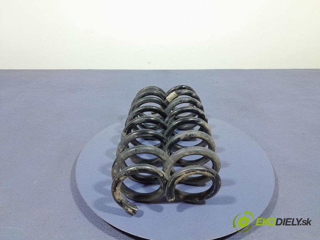 Bmw Seria 3 2023 pružina zad