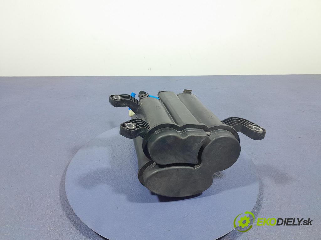 Bmw Seria 3 2023 Nádrž: Uhlík: Aktívny: 7475674