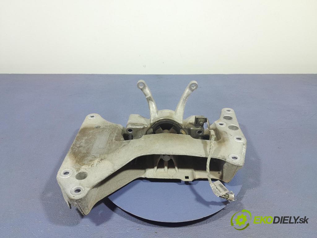 Bmw Seria 3 2023 Polštář: / Tlapka: Truhly: Ozubené kola: 9485331
