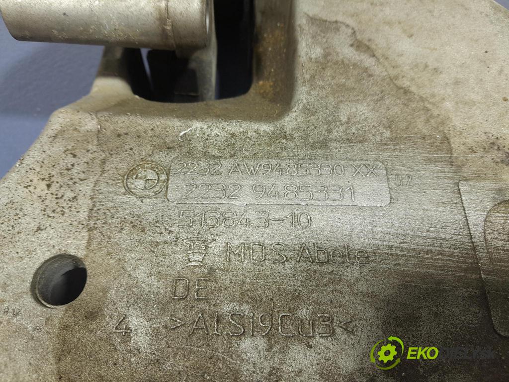 Bmw Seria 3 2023 Polštář: / Tlapka: Truhly: Ozubené kola: 9485331