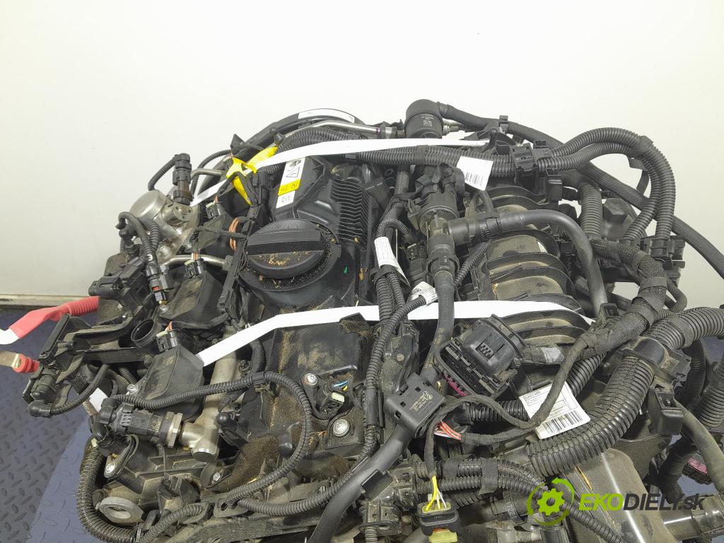 Bmw Seria 3 2023 motor Benzín: B48B20C