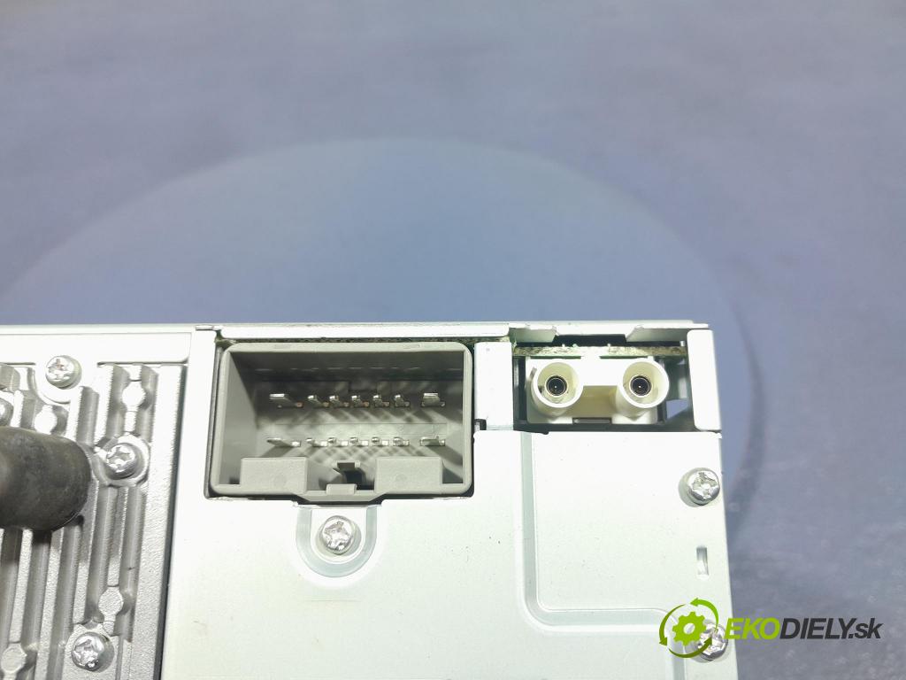 Volvo S40 2006 Radio I Navigácia: 30752889