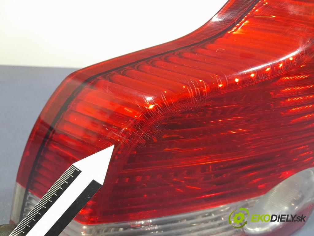 Volvo S40 2006 světlo Zad: levá Mimo: 30698912