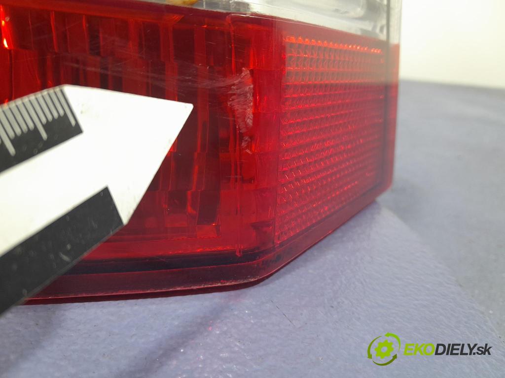 Volvo S40 2006 světlo Zad: Práva: Mimo: 30698913