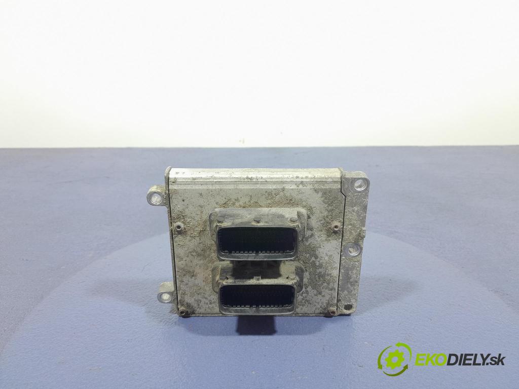 Saab 9-3 2002 riadiaca jednotka Motor: 55352571
