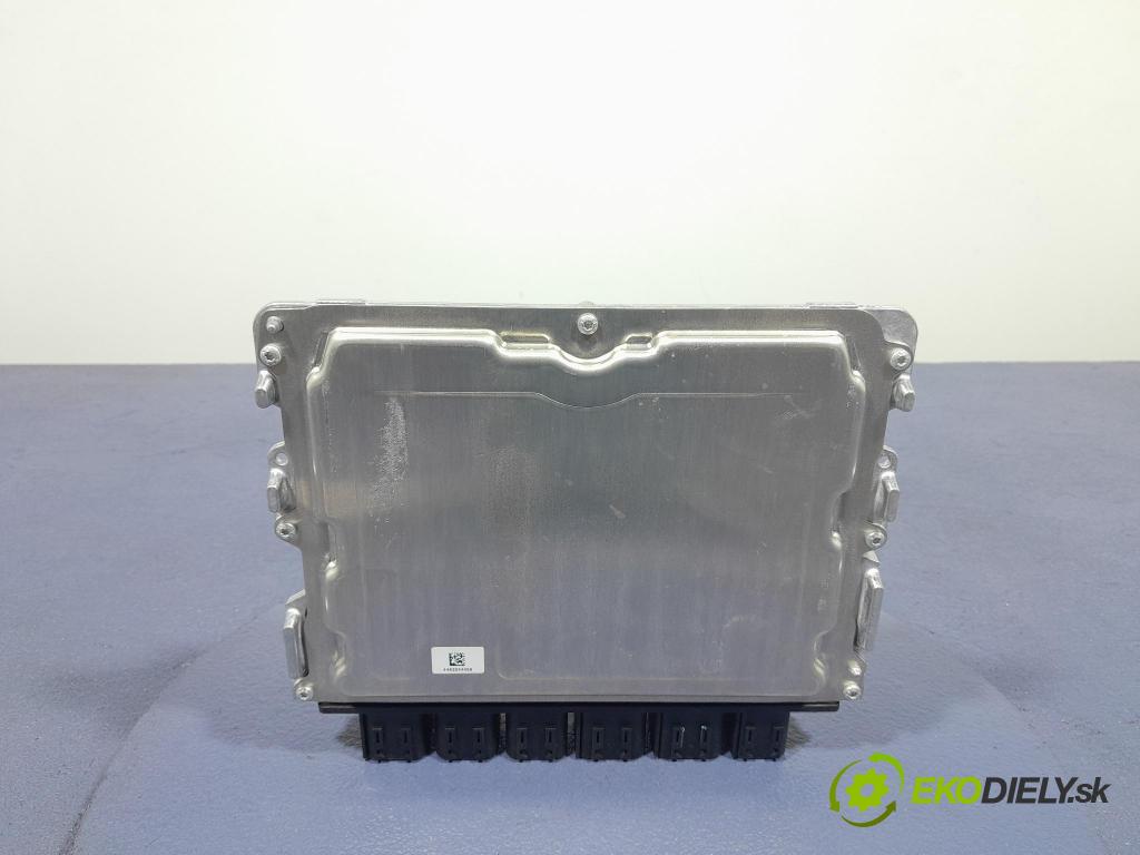 Bmw Seria 3 2023 řídící jednotka Motor: 5A57781