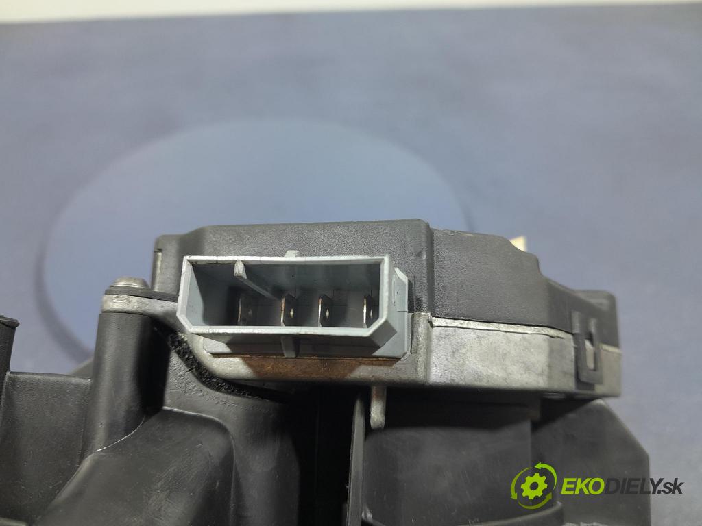 Saab 9-3 2002 ventilátor Vzduch: DDX008TT