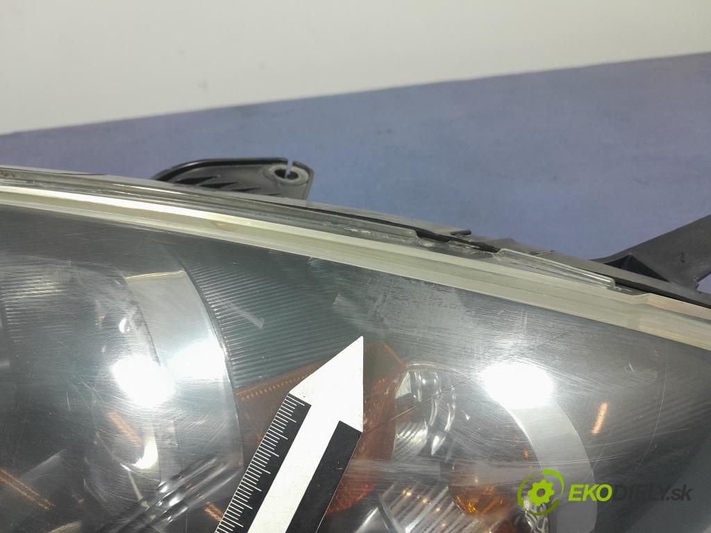 Mazda 3 2006 světlo Levý: