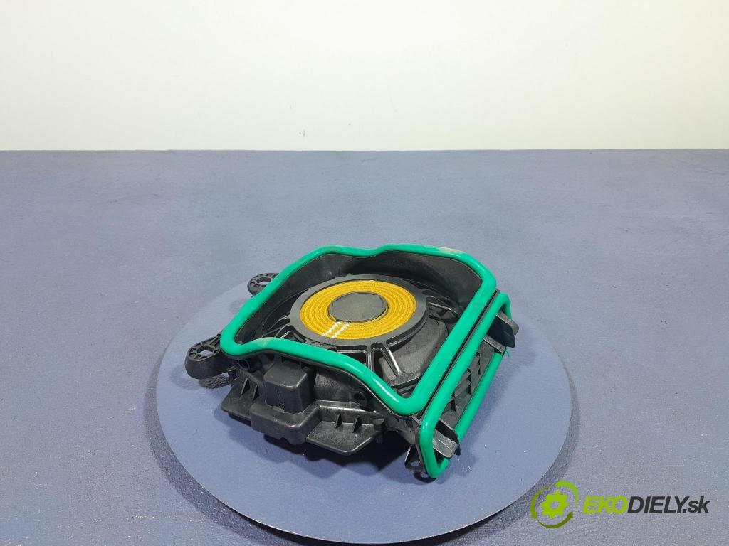 Bmw Seria 3 2023 Reproduktor / Subwoofer: 2622861
