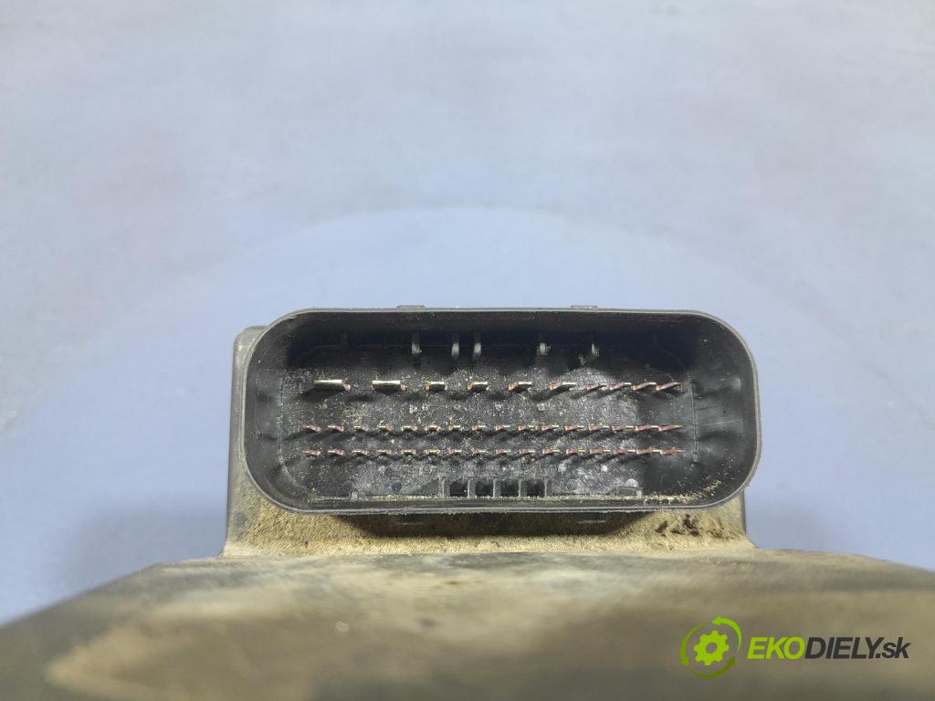 Toyota Avensis 2004 čerpadlo ABS x 89541-05073