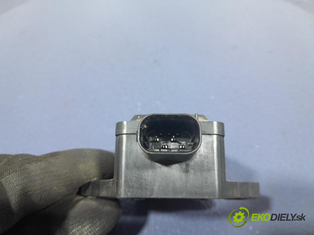 Toyota Avensis 2004 snímač ESP 89183-05020