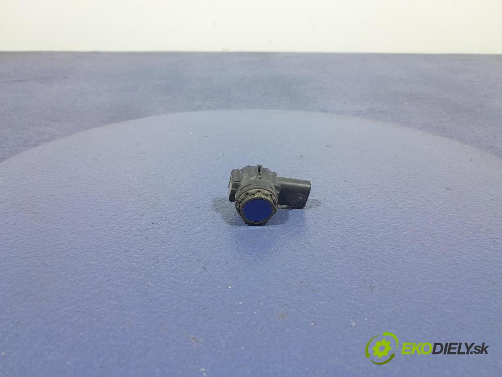 Bmw Seria 3 2023 snímač / řídící jednotka PDC 7927814