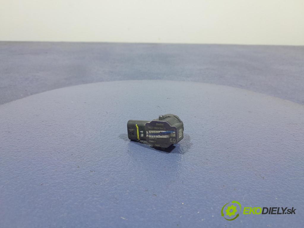 Bmw Seria 3 2023 snímač / řídící jednotka PDC 9826784