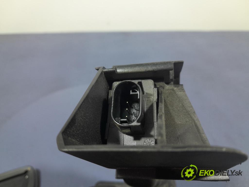 Bmw Seria 3 2023 pedal Plyn: 6889820
