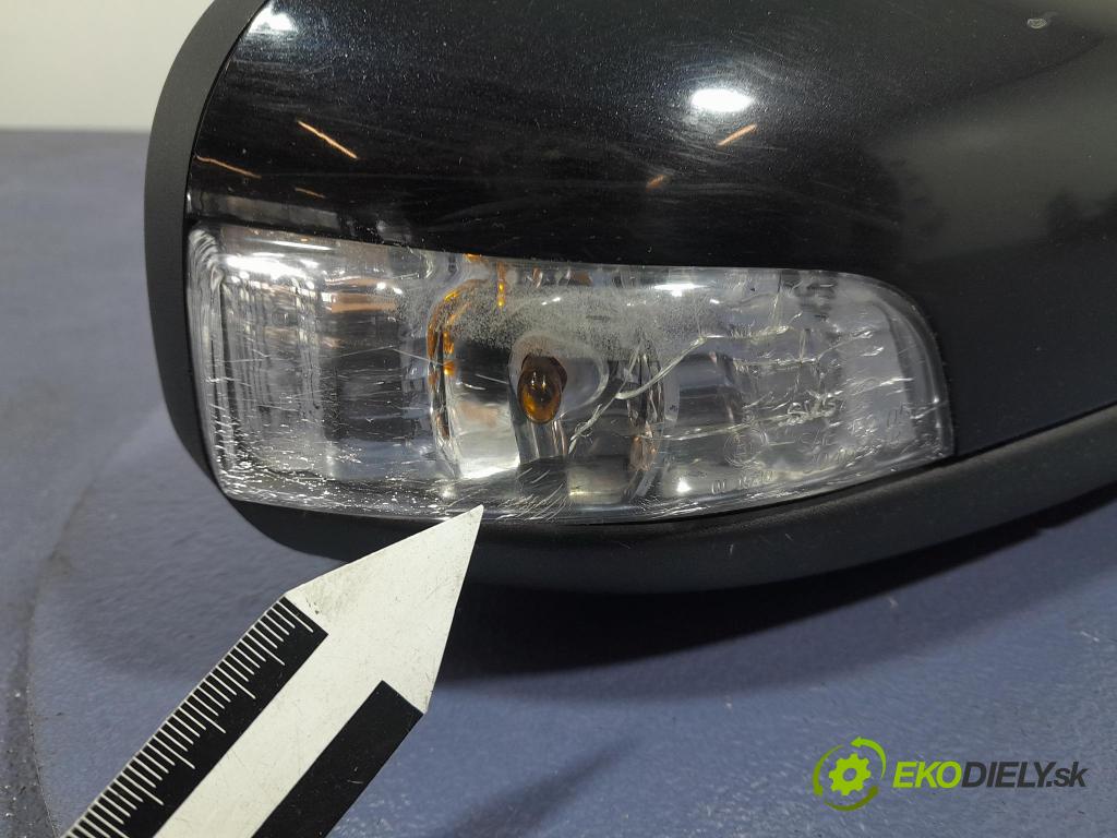 Volvo S40 2006 zpětné zrcátko prave