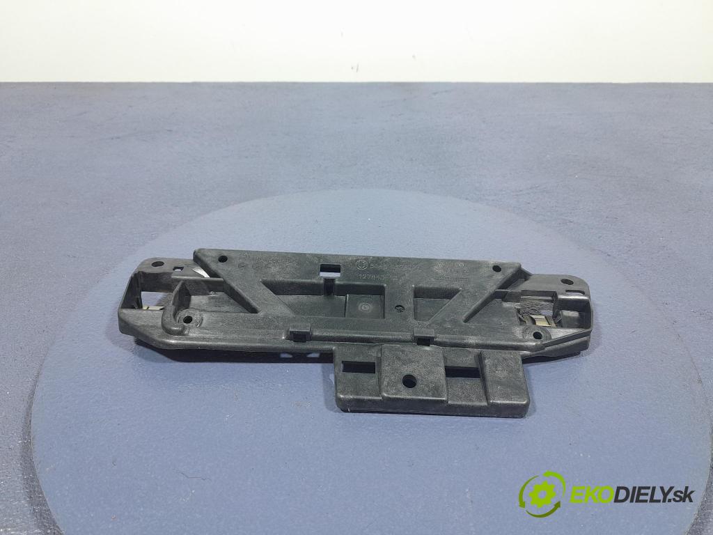 Bmw Seria 3 2023 kryt Plast: Interiéry: 9626027
