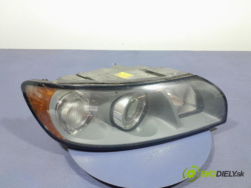 Volvo S40 2006 světlo v pravo: 30698894