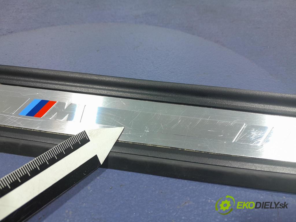 Bmw Seria 3 2023 kryt Plast: Interiéry: 9492984