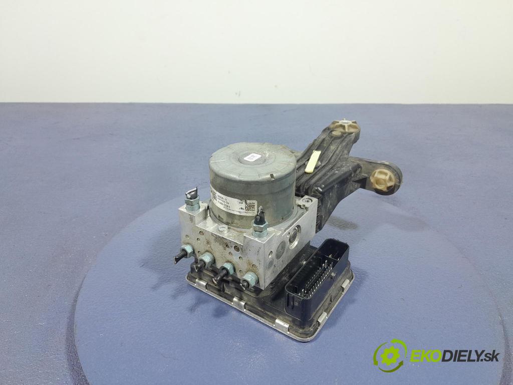 Bmw Seria 3 2023 čerpadlo ABS x 5A6DC48