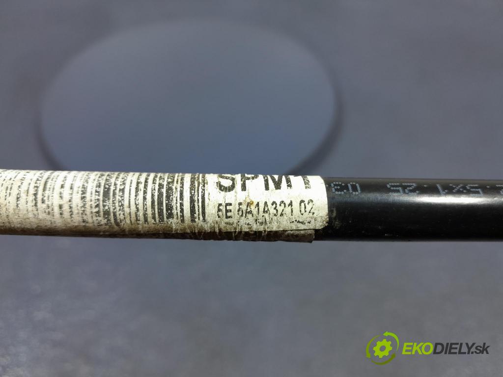Bmw Seria 3 2023 rúrka paliva 5A1A321