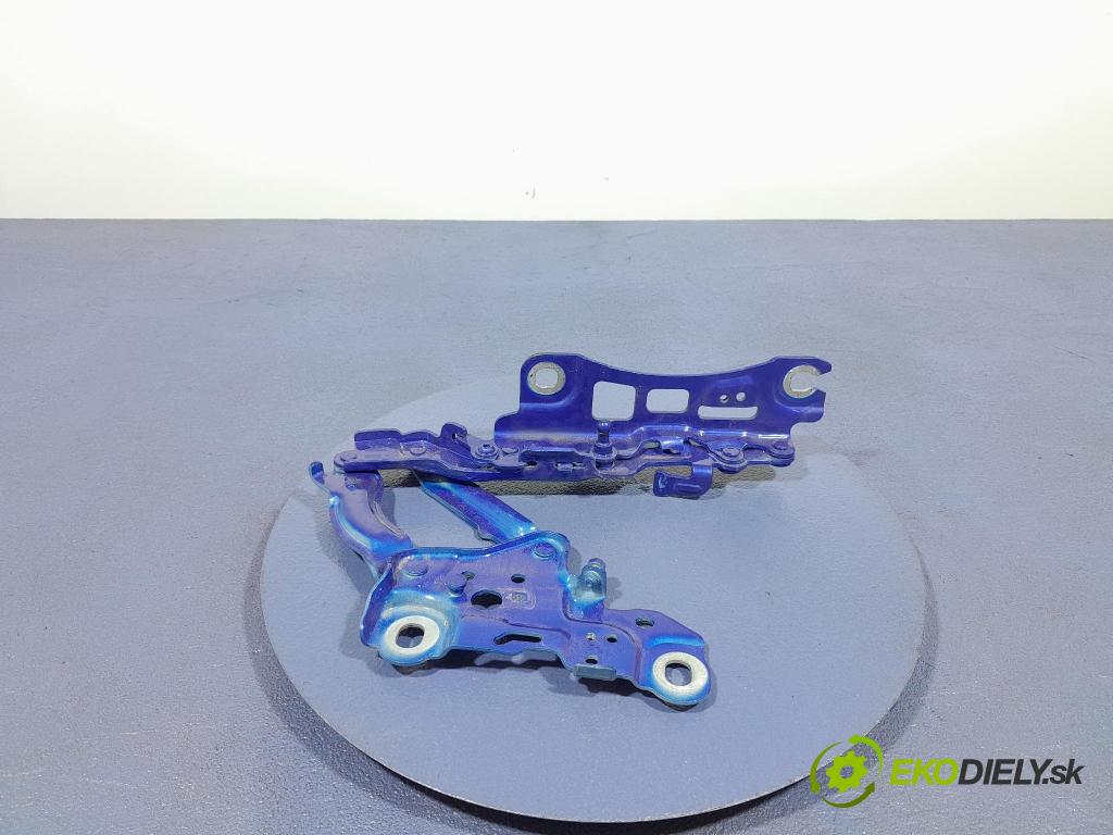 Bmw Seria 3 2023 Závěs: masky: 7450589