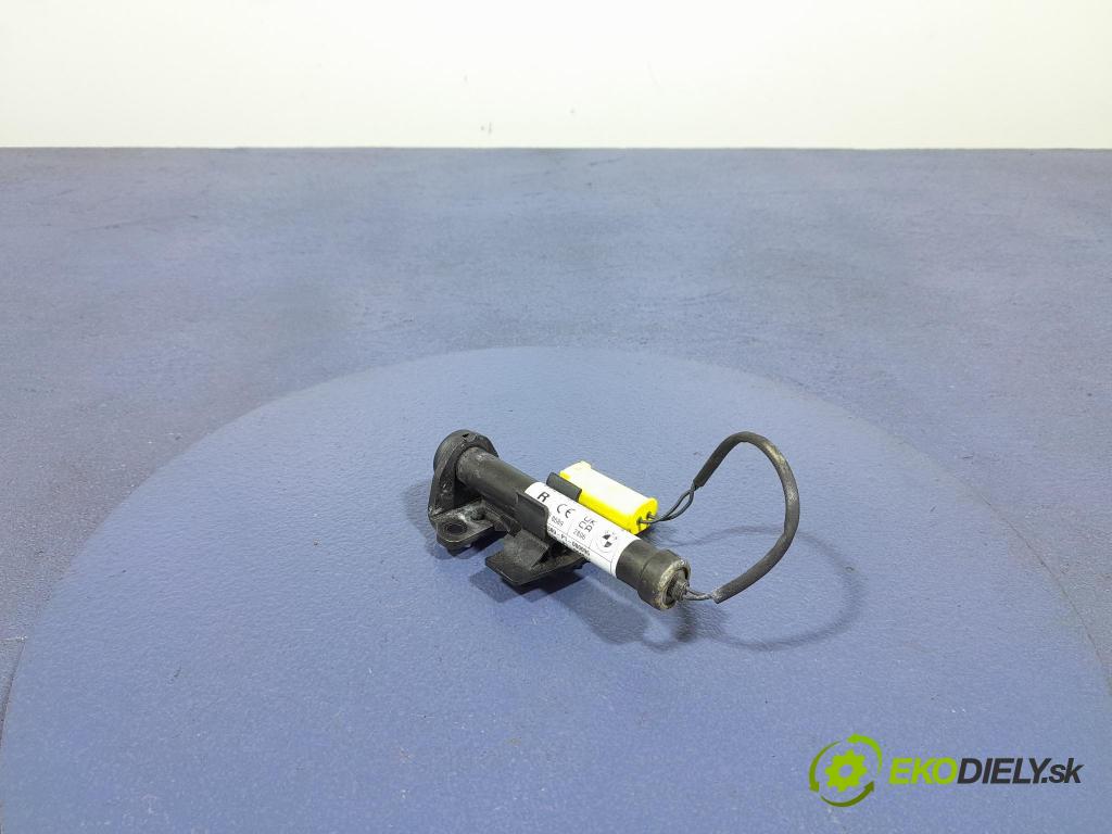 Bmw Seria 3 2023 Závěs: masky: 7449430