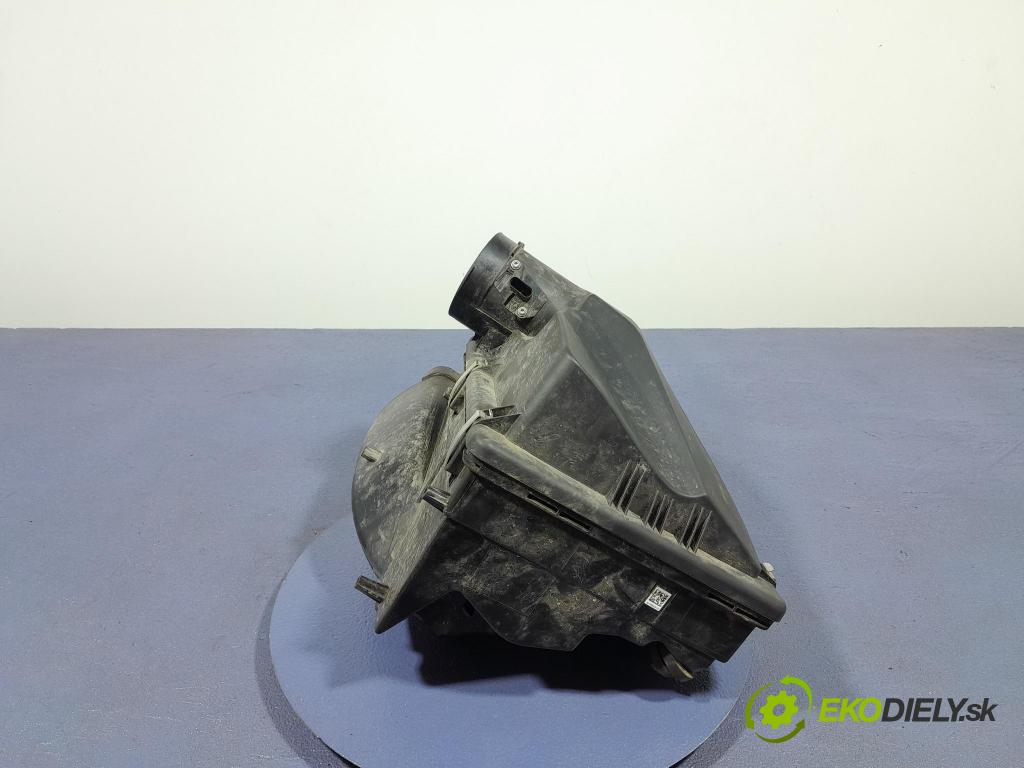 Bmw Seria 3 2023 obal Filtra: Vzduch: 8580424