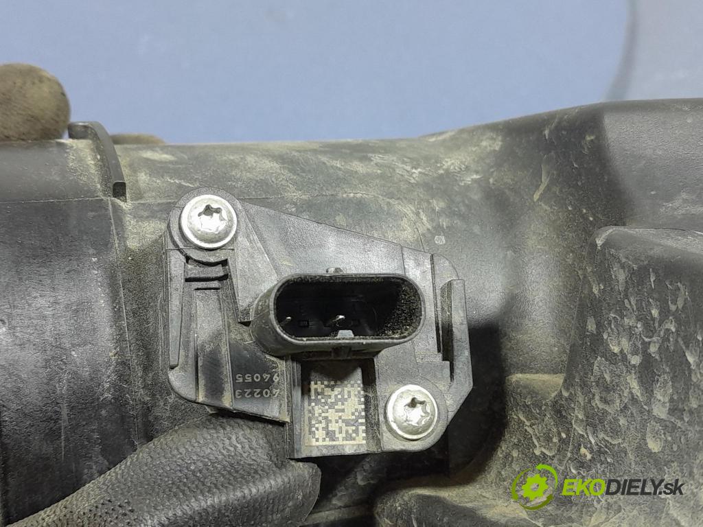 Bmw Seria 3 2023 obal Filtra: Vzduch: 8580424