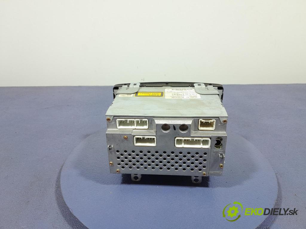 Toyota Corolla 2003 Radio I Navigace: 86120-02260