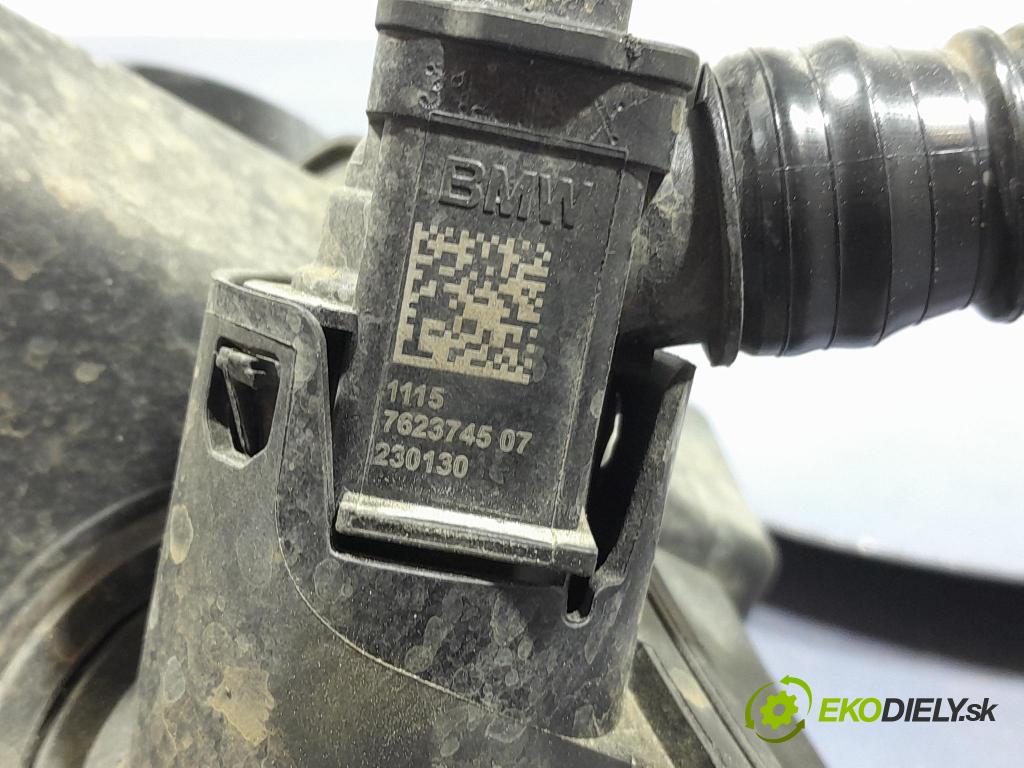 Bmw Seria 3 2023 obal Filtra: Vzduch: 8656981