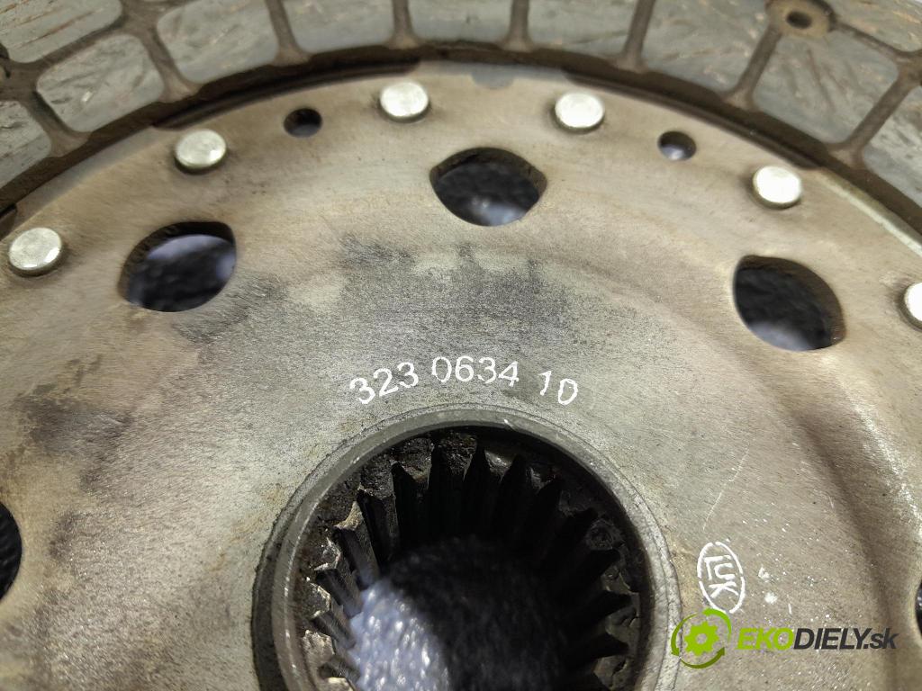 Toyota Corolla 2003 Spojka: / kolo Dvouhmotový 123037110