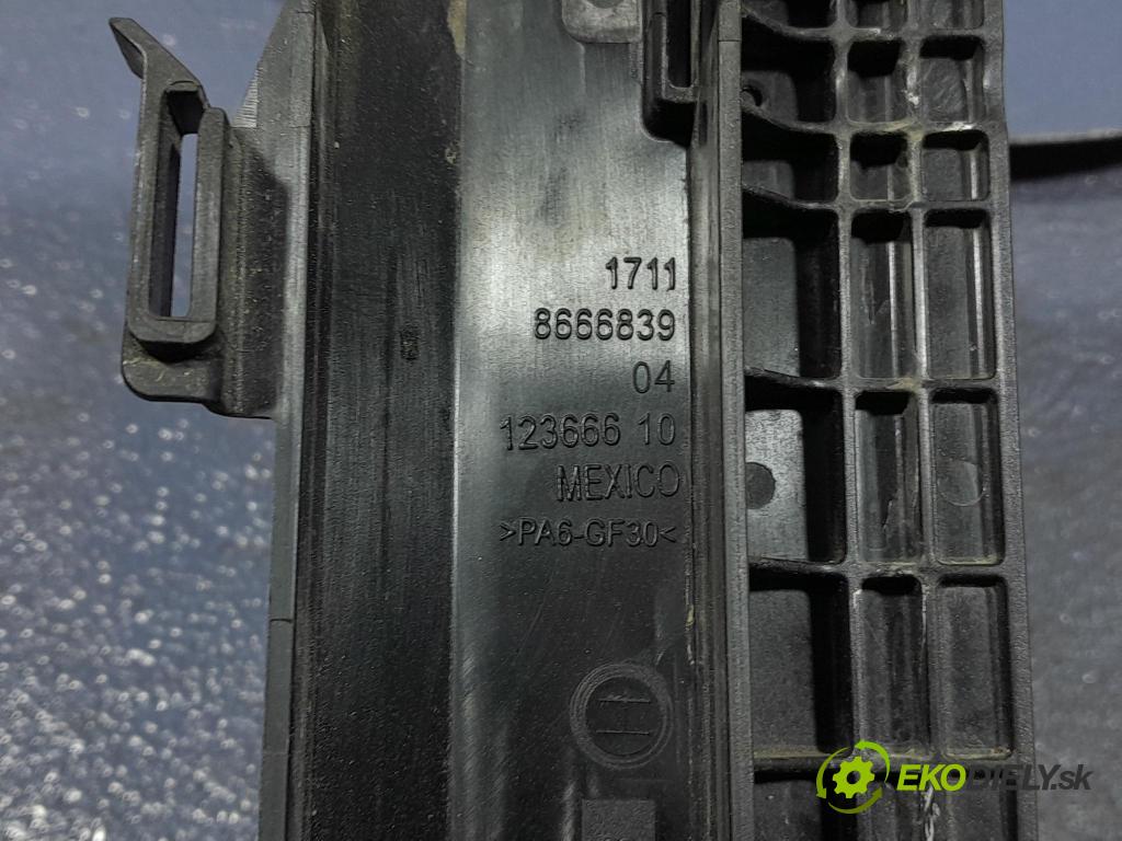 Bmw Seria 3 2023 Chladič Voda 8666839