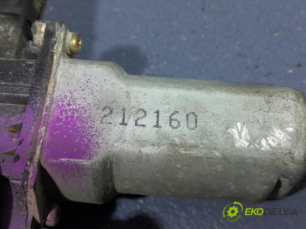 Honda Accord 2004 mechanizmus okna Okná: Predné v pravo: CM011270