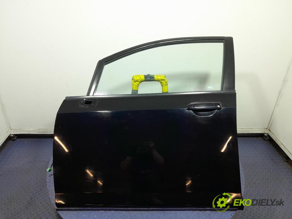 Honda Jazz 2004 dvere Predné Vľavo: