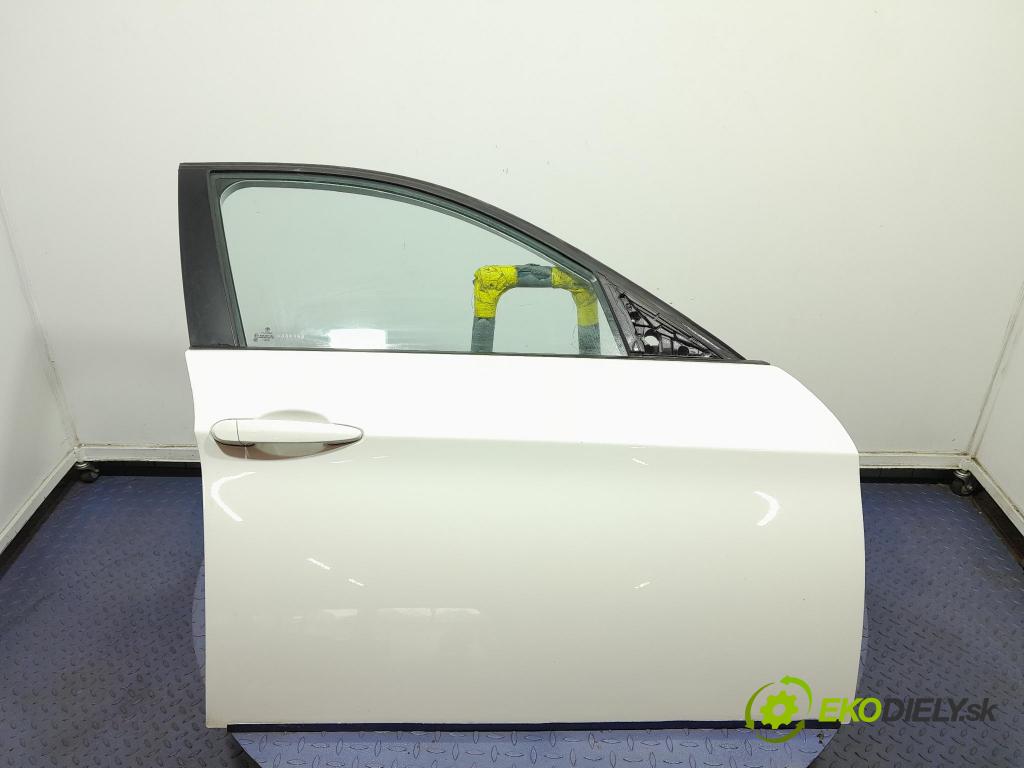 Bmw Seria 3 2009 dvere Predné pravé