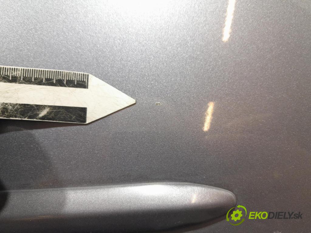 Mazda 3 2006 dvere Predné pravé