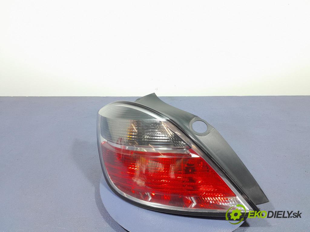 Opel Astra 2012 svetlo / reflektor zad ľavá Vonkajsia: 13222324