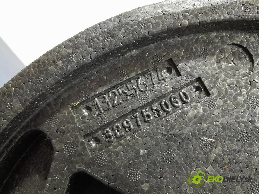 Opel Astra 2012 koš kola: Náhradní 13255674