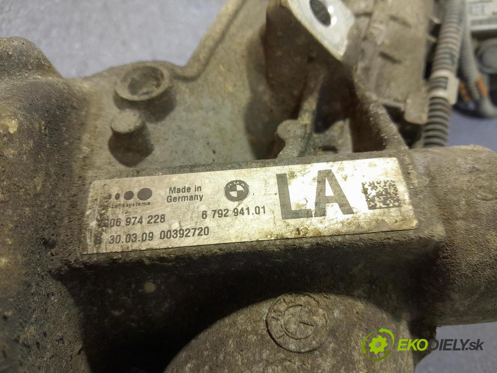 Bmw Seria 3 2009 řízení volantu 6792941
