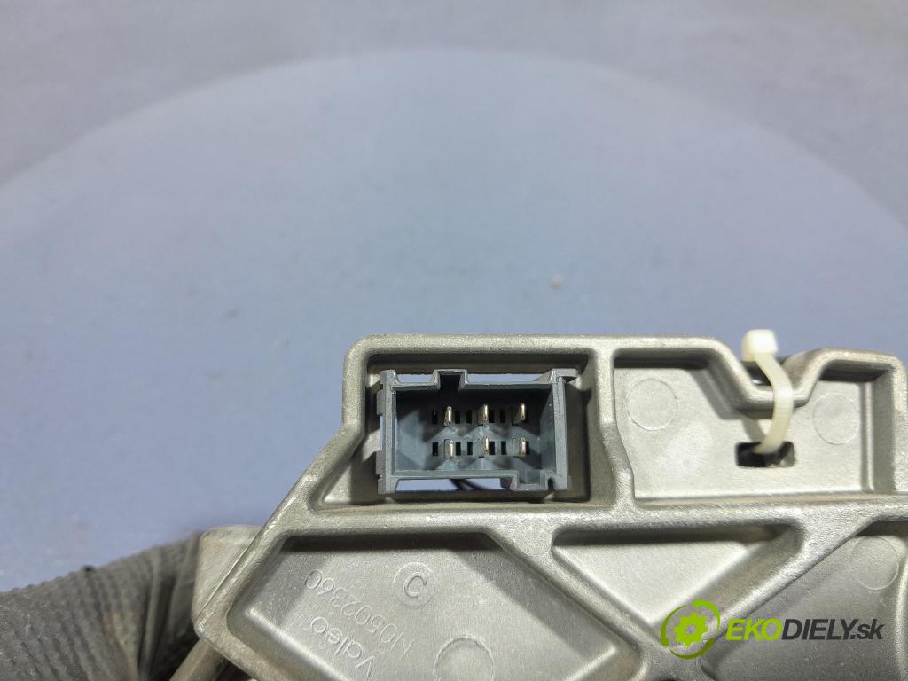 Renault Midlum 2011 Spínač zapaľovania: N0502360