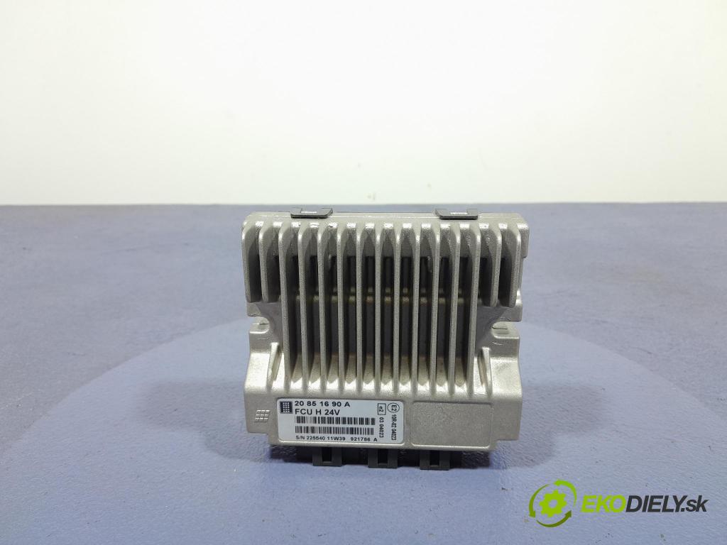 Renault Midlum 2011 riadiaca jednotka svetiel 20851690