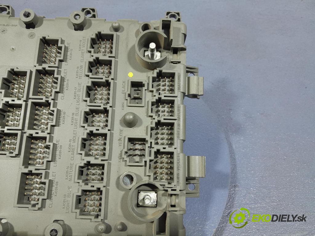 Renault Midlum 2011 skrinka Poistky: 7421464562